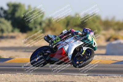 media/Nov-19-2023-CVMA (Sun) [[1f3d1b7ccb]]/Race 17 Amateur Supersport Middleweight/